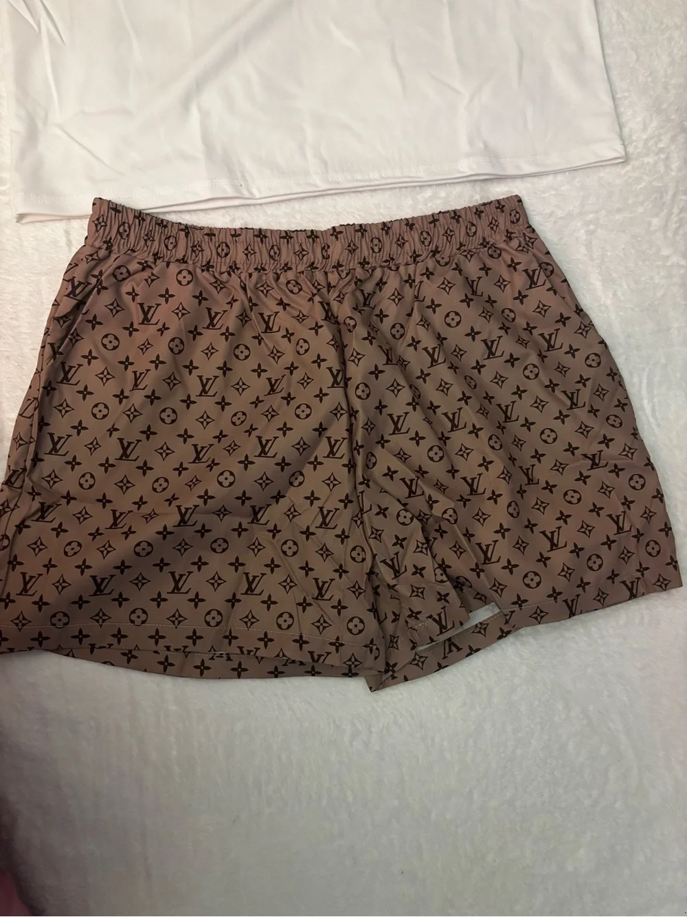 Brand New 2 piece  set Brown Monogram Elastic-Waist Bermudas Shorts